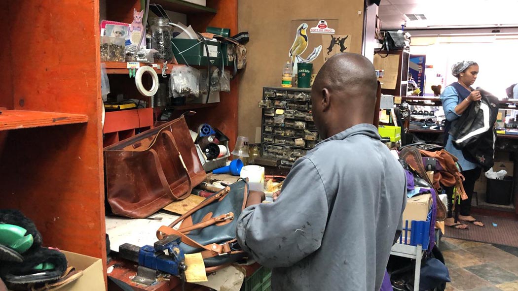 bag repair shop near me